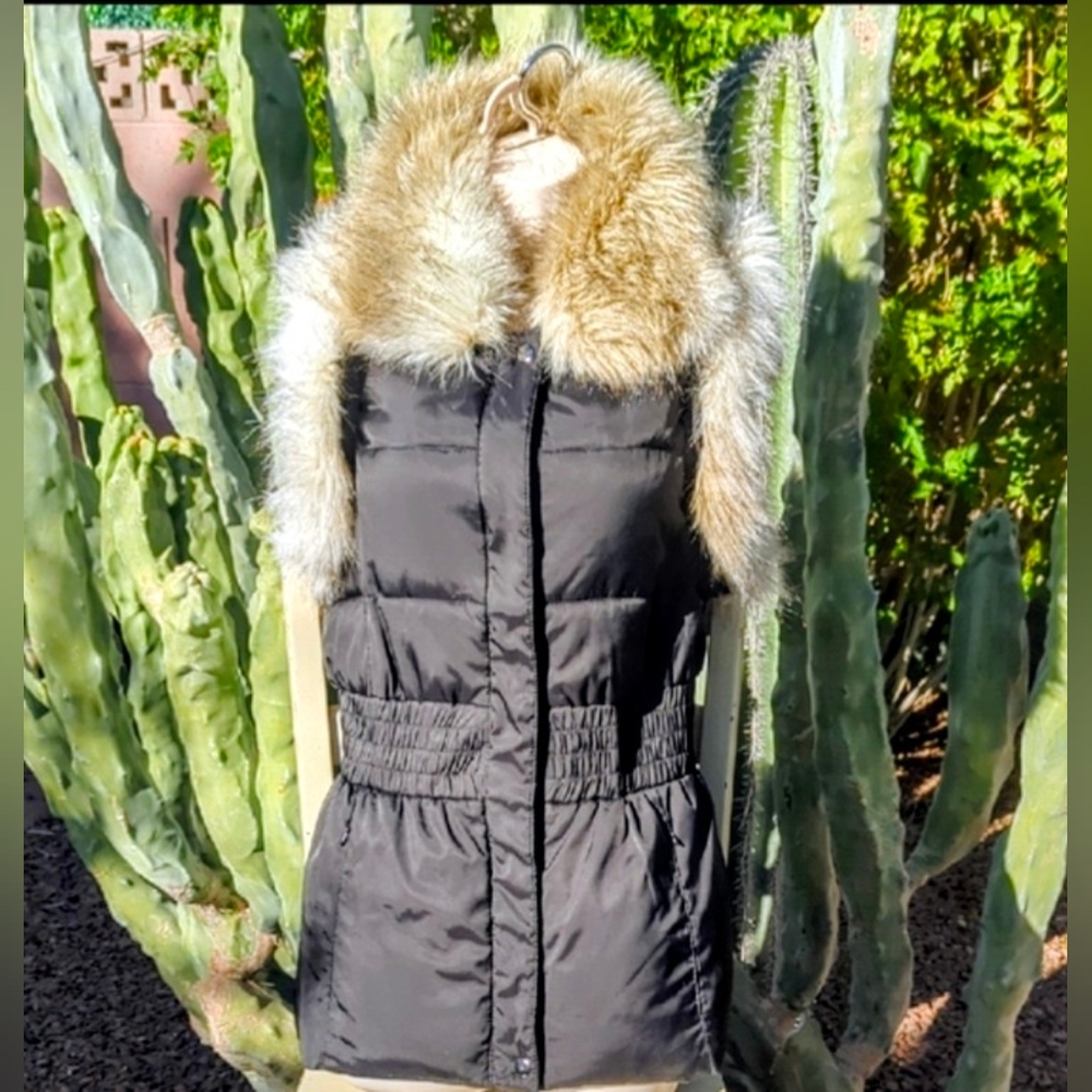 Vintage Y2K Victoria's Secret Moda International Black Faux Fur Puffer Vest